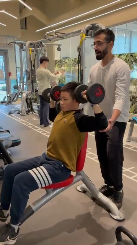 Athlete strength training